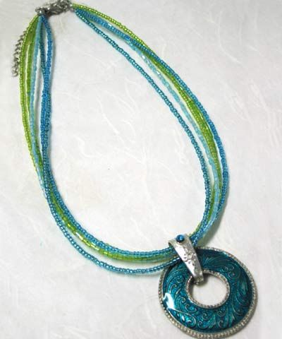 Beautiful Pendant Necklace