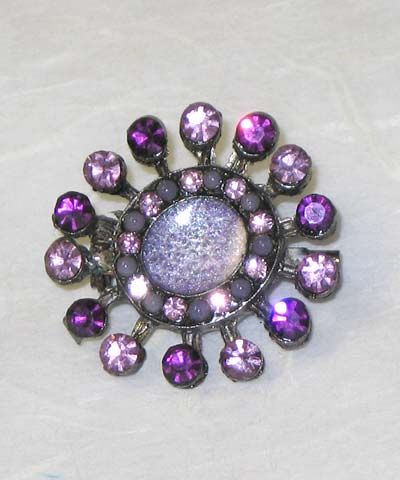 Brooch TI 50292 on sportingdirectory.com.au