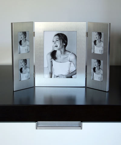 3 fold brushed stainless steel photoframe