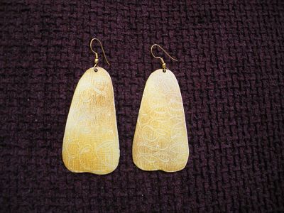 snazzy jazzy - CHROME YELLOW EARRINGS 