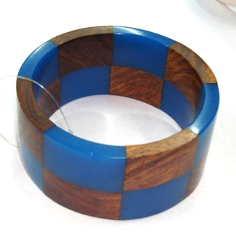 snazzy jazzy - BLUE & WOOD BANGLE