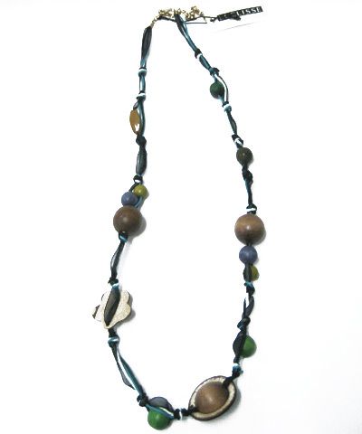 Cord necklance with wooden beads